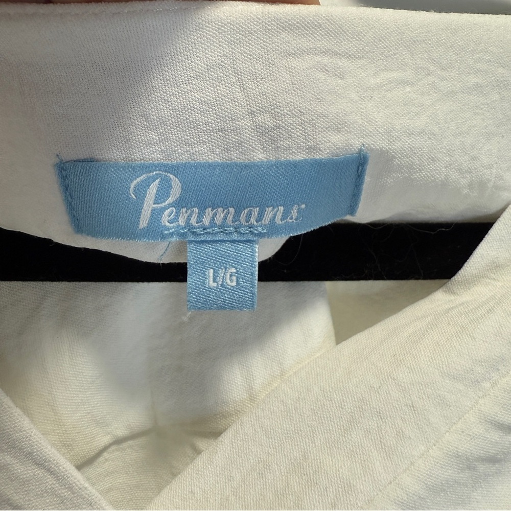 Penmans White V-Neck Women's Blouse size Large - Picture 9 of 12